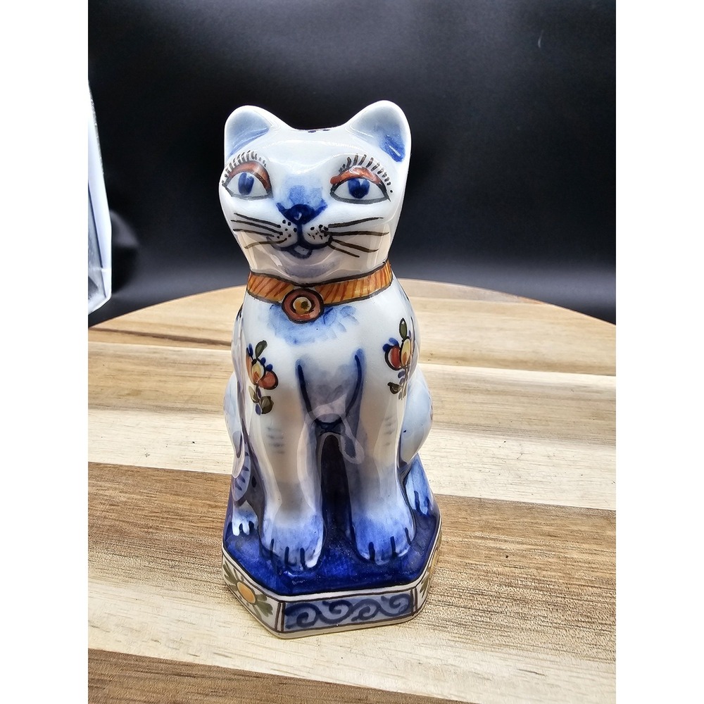 Vintage Delft Holland Ceramic Cat Figurine - Picture 5 of 7